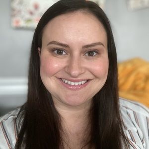 Meet your Posher, Leanne